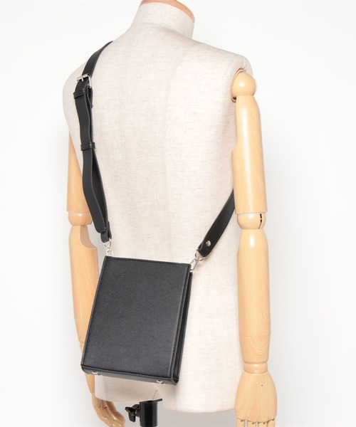 an meets zakka（アンミツザッカ）の「an meets zakka レザーショルダーミニボックスバッグ（ショルダーバッグ・レディース・A・ONE SIZE）」の12枚目の写真