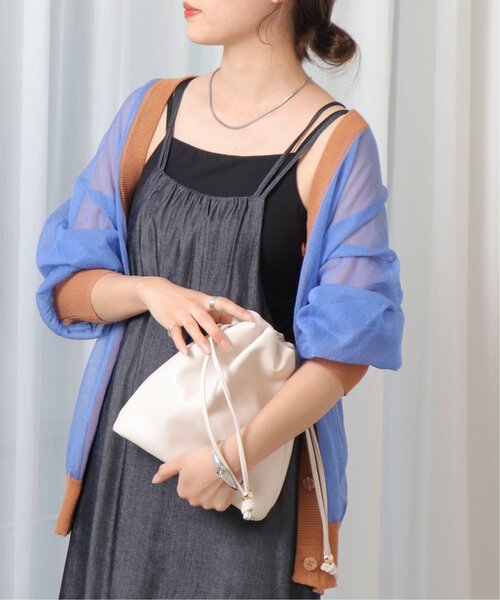 frames RAY CASSIN(フレームスレイカズン)の「配色シアーVネックカーディガン(カーディガン/ボレロ・レディース・オレンジ/ブルー/キナリ/ブラック・FREE)」の4枚目の写真