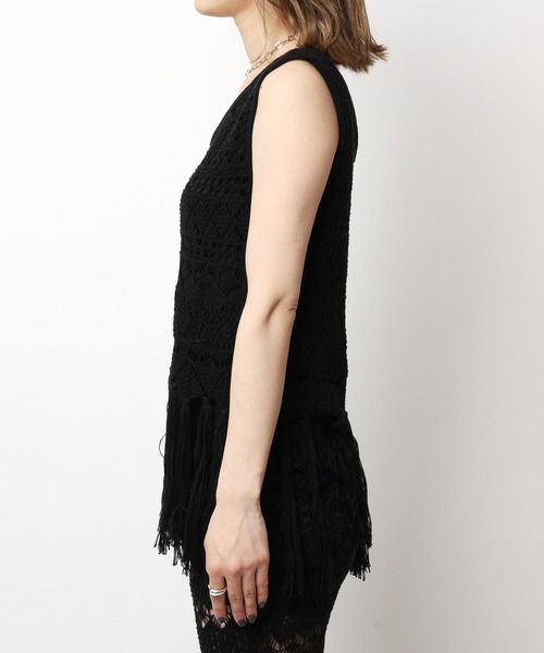 SPIRALGIRL（スパイラルガール）の「クロシェフリンジトップス（ニット/セーター・レディース・ブラウン/ホワイト/ブラック・FREE）」の22枚目の写真