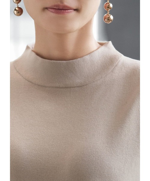 STYLE DELI（スタイルデリ）の「【LUXE】ソウバリハイネックノースリトップス（ニット/セーター・レディース・ブルー系/ネイビー/ホワイト/グレイッシュベージュ/ブラック・MEDIUM）」の13枚目の写真