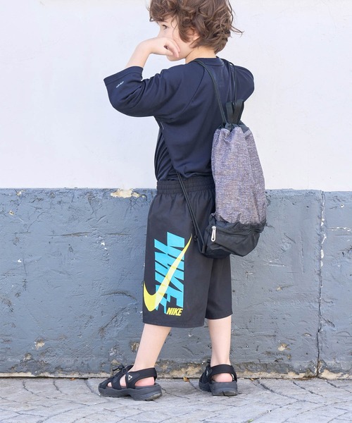 NIKE(ナイキ)の「【KIDS】【NIKE/ナイキ】7 ボレースイムショーツ(水着・キッズ・ブラック/ブルー系その他4・120/130/140/150)」の19枚目の写真