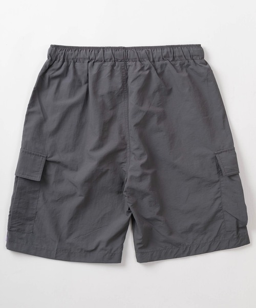 make a ray!(メイク ア レイ!)の「ワイドシルエット ナイロン無地カーゴショーツ /8色展開/ショートパンツ/バギーショーツ/水陸両用(その他パンツ・メンズ・ブラック/パープル/ベージュ/マスタード/グリーン/オリーブ/オレンジ/チャコールグレー・M/L/XL)」の15枚目の写真