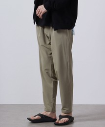 ROOT THREE（ルートスリー）の「ROOT THREE ストレッチ 吸汗速乾 ウエストシャーリング タック ペグトップ パンツ（その他パンツ）」