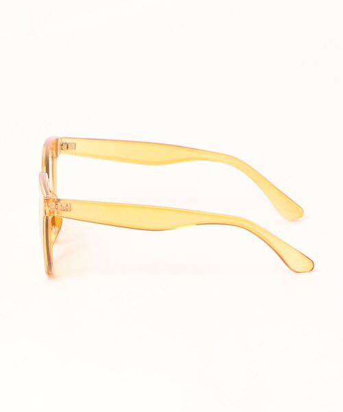 Ritzy(リッツィー)の「ボストン型サングラス(サングラス・レディース・ブラック/ホワイト/ブラウン/レッド/ベージュ系/ダークベージュ/ベージュ・FREE)」の15枚目の写真