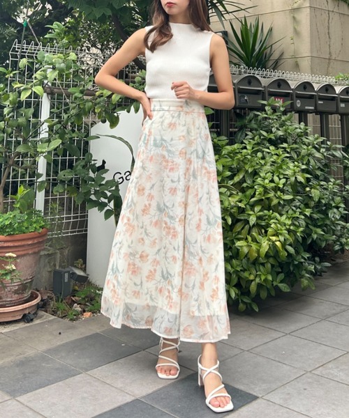 INGNI（イング）の「スリットボタンノースリニット（ニット/セーター・レディース・ボルドー/グレー系その他/ブラック/アイボリー系3/オフホワイト・M）」の9枚目の写真