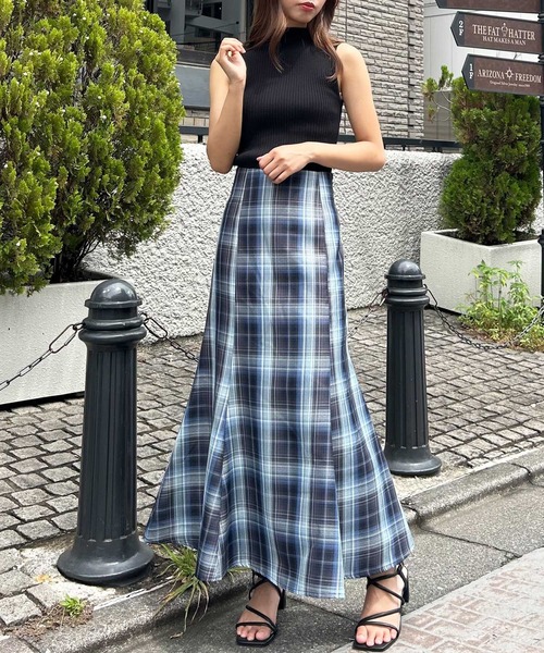 INGNI（イング）の「スリットボタンノースリニット（ニット/セーター・レディース・ボルドー/グレー系その他/ブラック/アイボリー系3/オフホワイト・M）」の16枚目の写真