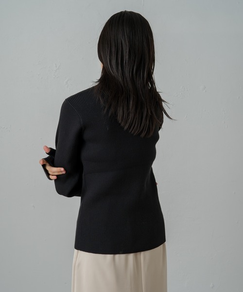 earthy（アーシー）の「サムズアップニット（ニット/セーター・レディース・ベージュ/オフホワイト/サックスブルー/ブラック・FREE）」の20枚目の写真