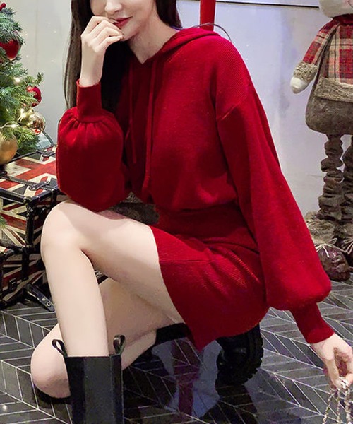 Jasmine Grandiflorum(ジャスミングランディフローラム)の「【Jasmine】ハイウエストフーデットニットワンピース (AW)(ワンピース・レディース・ホワイト/ブラック/グレー/レッド/マスタード・FREE)」の16枚目の写真