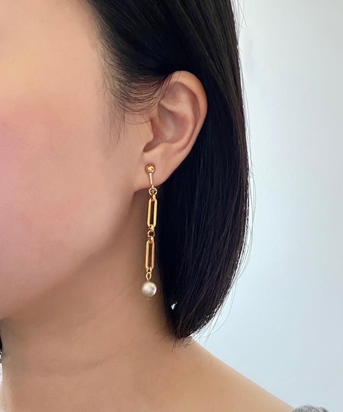 CERCA(チェルカ)の「【Le scale】ワンポイントカラー×チェーンピアス(ピアス(両耳用)・レディース・パープル系/ゴールド系/ネイビー系/シルバー系/グリーン系/ブラウン系/レッド系/グレー系・FREE)」の19枚目の写真