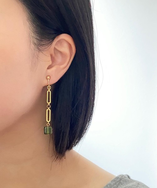 CERCA(チェルカ)の「【Le scale】ワンポイントカラー×チェーンピアス(ピアス(両耳用)・レディース・パープル系/ゴールド系/ネイビー系/シルバー系/グリーン系/ブラウン系/レッド系/グレー系・FREE)」の20枚目の写真