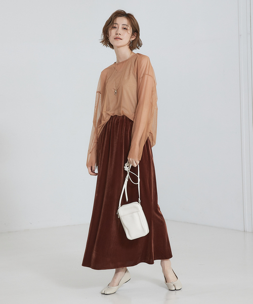 abahouse mavie(アバハウスマヴィ)の「ベロア&プリントマーメイドスカート(スカート・レディース・ダークオレンジ/チャコールグレー/ブラック/ブラウン・フリー)」の5枚目の写真