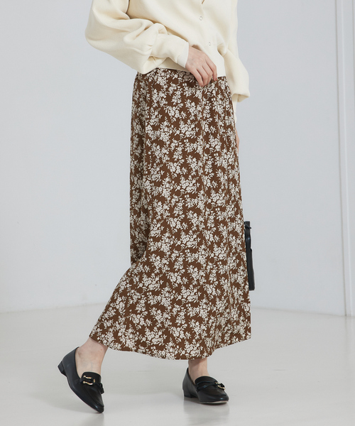 abahouse mavie(アバハウスマヴィ)の「ベロア&プリントマーメイドスカート(スカート・レディース・ダークオレンジ/チャコールグレー/ブラック/ブラウン・フリー)」の13枚目の写真