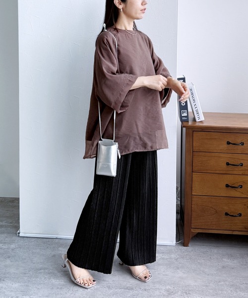 お値引き！プリーツプリーズ　ブラウン　パンツ PLEATS PLEASE ISSEY MIYAKE（パンツ ・ ブラウン/茶色系）の