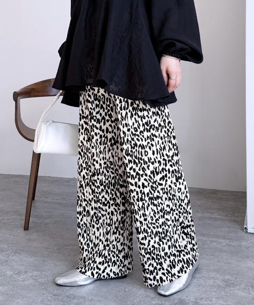 セール】迷わず着れる！大人のセミワイドプリーツパンツ（その他パンツ