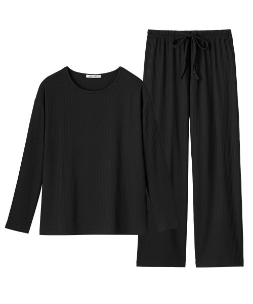 aimerfeel（エメフィール）の「【温活】着るだけ快眠 長袖 上下セット セットアップ（ルームウェア/パジャマ・レディース・チャコールグレー/ピンク/ブラック/ネイビー/ピンクベージュ/オフホワイト/シルバーグレー・LARGE/MEDIUM）」の17枚目の写真