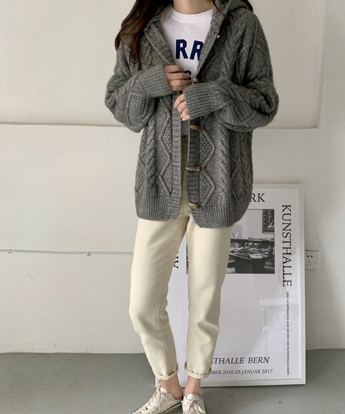 almost ready（オルモストレディー）の「[almost ready]フード付きホーンボタンニットジャケット（ニット/セーター・レディース・レッド/グレー/ブラウン/ホワイト/ブルー/ブラック・FREE）」の9枚目の写真
