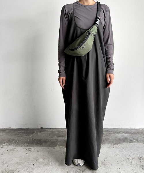 MEI（メイ）の「ST:MEI MINI BODY BAG メイ　ミニボディバッグ（ボディバッグ/ウエストポーチ・レディース・ブラック/オリーブ/ベージュ/ピンク・FREE）」の17枚目の写真