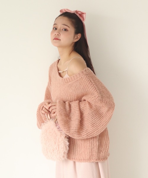 ニット セーター ローゲージフリルニット レディース ROJITA ニット セーター ネックレス付肩ボリュームフリルニット