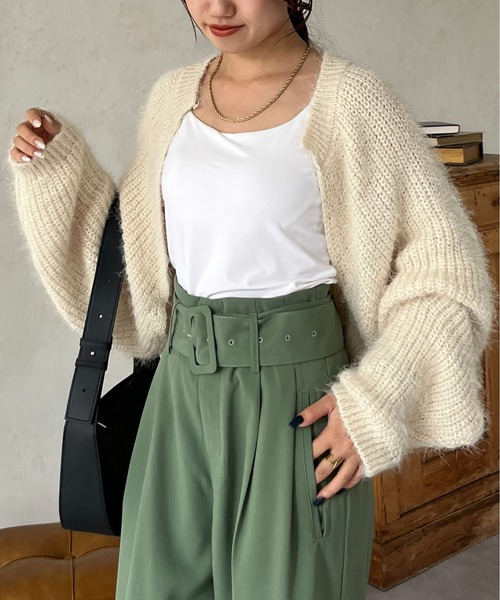 Thevon（ゼボン）の「シャギーボレロカーディガン（カーディガン/ボレロ・レディース・ピンク/ライトベージュ/ネイビー/グレー・FREE）」の2枚目の写真