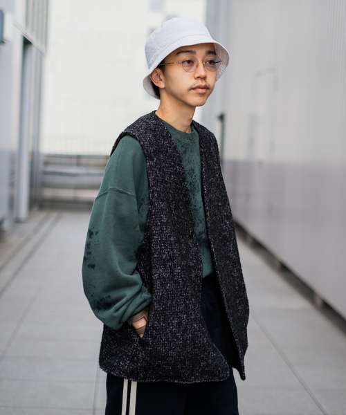 EDIFICE LA BOUCLE（エディフィスラブークル）の「【LA BOUCLE / ラブ―クル】リングツイード ベスト（その他アウター・メンズ・ブラック・FREE）」の3枚目の写真