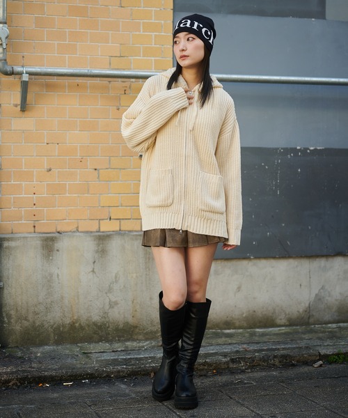 SPINNS（スピンズ）の「MARCHロゴ シングルビーニー（ニットキャップ/ビーニー・レディース・ブラック/グレー/カーキ/ワイン/ホワイト・ONESIZE）」の17枚目の写真