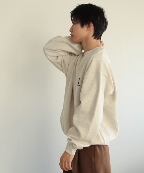 SENSE OF PLACE by URBAN RESEARCH（センスオブプレイスバイアーバンリサーチ）の「『別注』TeddyBear×SENSE OF PLACE　テディベアウラキモウスウェット（スウェット・メンズ・オートミール/ブルー/チャコールグレー/レッド/グリーン・MEDIUM/LARGE）」の8枚目の写真