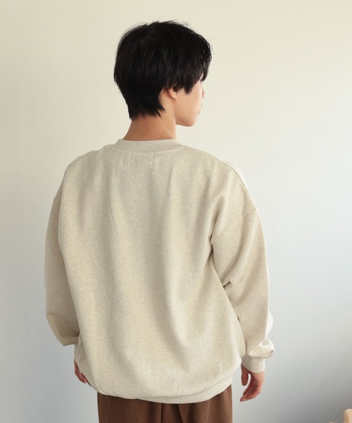 SENSE OF PLACE by URBAN RESEARCH（センスオブプレイスバイアーバンリサーチ）の「『別注』TeddyBear×SENSE OF PLACE　テディベアウラキモウスウェット（スウェット・メンズ・オートミール/ブルー/チャコールグレー/レッド/グリーン・MEDIUM/LARGE）」の9枚目の写真