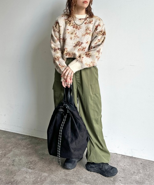 CPCM（シーピーシーエム）の「ぼかし花柄シャギーニット（ニット/セーター・レディース・アイボリー/グリーン/ブラウン/ネイビー・FREE）」の18枚目の写真