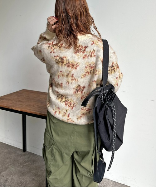 CPCM（シーピーシーエム）の「ぼかし花柄シャギーニット（ニット/セーター・レディース・アイボリー/グリーン/ブラウン/ネイビー・FREE）」の14枚目の写真