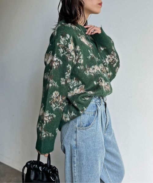 CPCM（シーピーシーエム）の「ぼかし花柄シャギーニット（ニット/セーター・レディース・アイボリー/グリーン/ブラウン/ネイビー・FREE）」の8枚目の写真