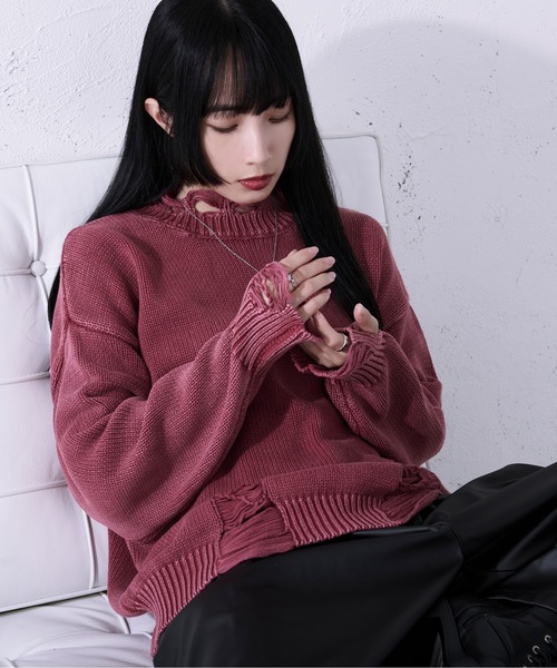 Ellno Loset(エルノロゼット)の「ダメージストーンウォッシュニット/フィンガーホール付き(ニット/セーター・メンズ・ブラック/ライトカーキ/レッド/ブルー系その他・SMALL/MEDIUM/LARGE)」の15枚目の写真