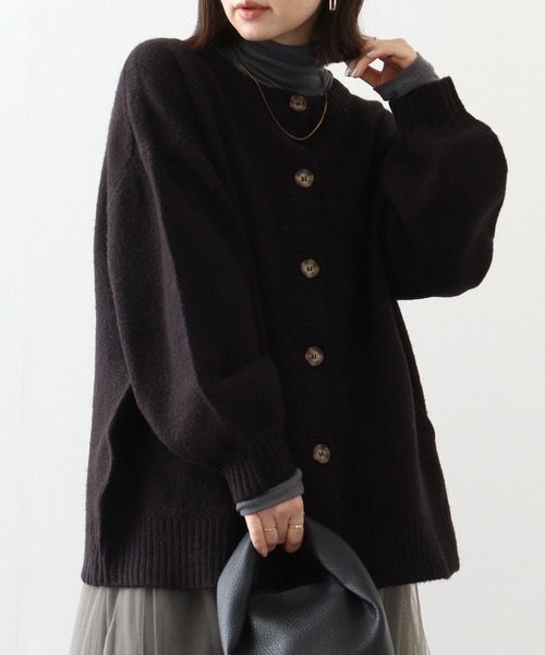 atONE（アットワン）の「atONE クルーネックふわふわニットカーディガン（カーディガン/ボレロ・レディース・アイボリー/ブラウン/ライトグレー/ブラック・M～Ｌ/LL～3L/4L～5L）」の4枚目の写真