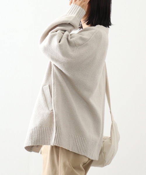 atONE（アットワン）の「atONE クルーネックふわふわニットカーディガン（カーディガン/ボレロ・レディース・アイボリー/ブラウン/ライトグレー/ブラック・M～Ｌ/LL～3L/4L～5L）」の17枚目の写真