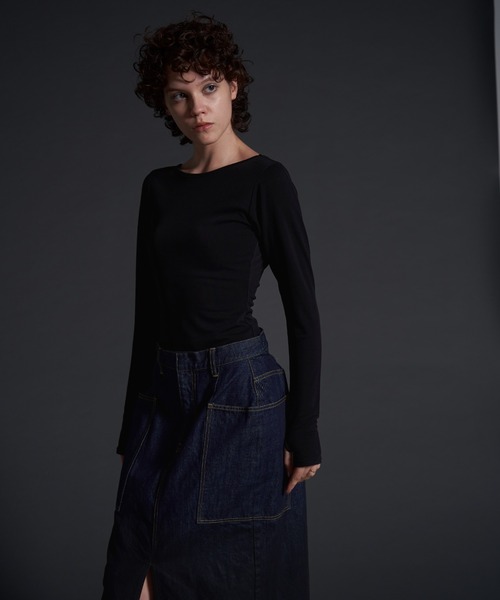 MECRE(メクル)の「オープンバックボディースーツ(Tシャツ/カットソー・レディース・ブラック/ホワイト・FREE)」の5枚目の写真