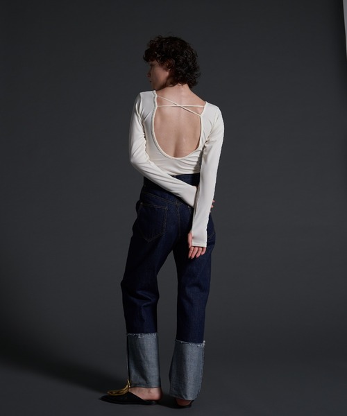 MECRE(メクル)の「オープンバックボディースーツ(Tシャツ/カットソー・レディース・ブラック/ホワイト・FREE)」の7枚目の写真