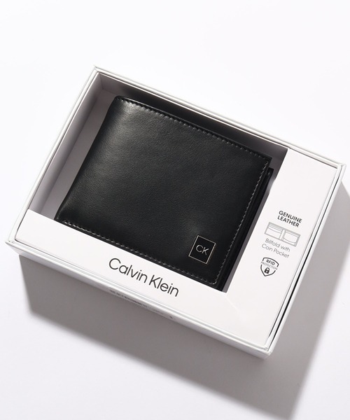 新品★カルバンクライン USモデル 本革シボレザー メタルプレートロゴ ２つ折り財布★ブラック 新品☆カルバンクライン USモデル 本革シボレザー メタルプレートロゴ