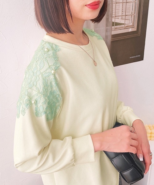 nissen（ニッセン）の「【販売終了】カットツイル　肩レーストップス（Tシャツ/カットソー・レディース・アイボリー/ネイビー・M/L/LL）」の4枚目の写真