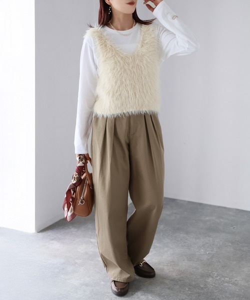 Riberry(リベリー)の「前後2WAYシャギーニットビスチェ(ベスト・レディース・グレイッシュベージュ/アイボリー/ベージュ/チャコールグレー/ブラック/ブラウン・FREE)」の21枚目の写真