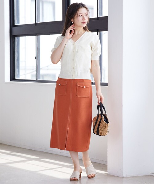 Feroux（フェルゥ）の「パールポイントフラップ スカート（スカート・レディース・アイボリー系9/ネイビー系/スカイブルー系/オレンジ系・1/2）」の12枚目の写真