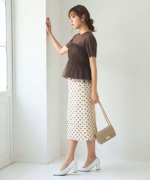 Feroux（フェルゥ）の「パールポイントフラップ スカート（スカート・レディース・アイボリー系9/ネイビー系/スカイブルー系/オレンジ系・1/2）」の16枚目の写真