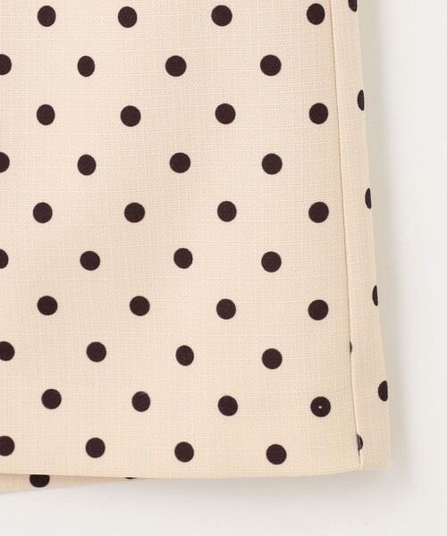 Feroux（フェルゥ）の「パールポイントフラップ スカート（スカート・レディース・アイボリー系9/ネイビー系/スカイブルー系/オレンジ系・1/2）」の5枚目の写真