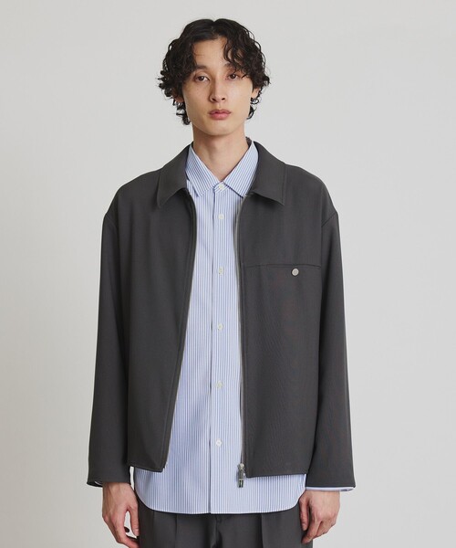 PUBLIC TOKYO(パブリックトウキョウ)の「GRトロピカルジップブルゾン(ブルゾン・メンズ・ダークグレー/ブラック/ベージュ・1/2)」の5枚目の写真