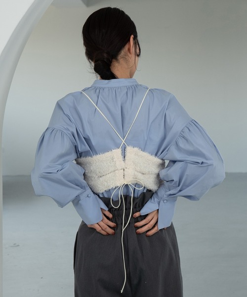 Amiur(エミレ)の「tape yarn back ribbon bustier / テープヤーンバックリボンビスチェ(ベスト・レディース・アイボリー/オレンジ系その他/ベージュ・FREE)」の7枚目の写真