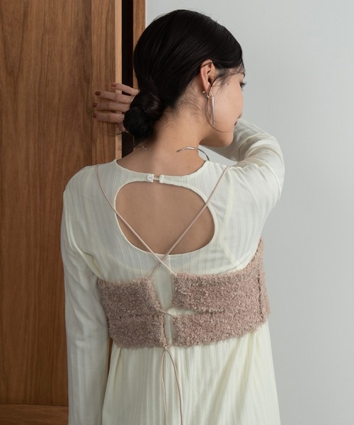 Amiur(エミレ)の「tape yarn back ribbon bustier / テープヤーンバックリボンビスチェ(ベスト・レディース・アイボリー/オレンジ系その他/ベージュ・FREE)」の11枚目の写真