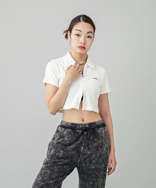 X-girl(エックスガール)の「ZIP UP TOP(Tシャツ/カットソー・レディース・ブルー/ブラック/ホワイト・S/M)」の14枚目の写真