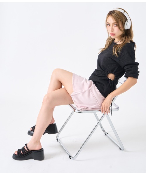 LATINA（ラティーナ）の「ウエスト開き ラメ ニットソー クルーネック 長袖（Tシャツ/カットソー・レディース・ブラック・FREE）」の18枚目の写真