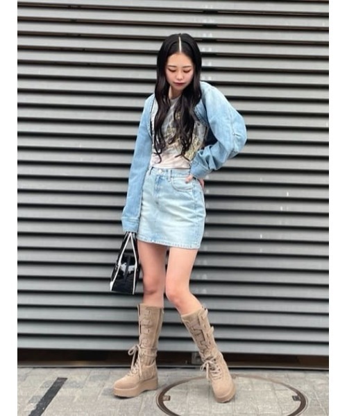 SLY（スライ）の「KIETH DENIM S/SK-C キース デニム ショートスカート シー / セットアップ可（デニムスカート・レディース・ライトブルー・0/1/2）」の9枚目の写真