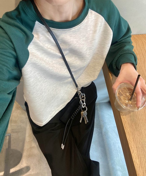 ISOOK（アイスー）の「ラグランクロップドロンＴ(kiharu select) / ラグランスリーブ ショート丈 長袖 Ｔシャツ 無地（Tシャツ/カットソー・レディース・ネイビー/グリーン・FREE）」の8枚目の写真