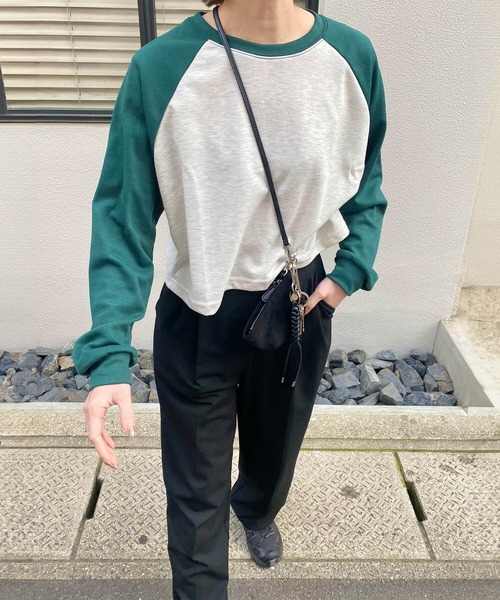 ISOOK（アイスー）の「ラグランクロップドロンＴ(kiharu select) / ラグランスリーブ ショート丈 長袖 Ｔシャツ 無地（Tシャツ/カットソー・レディース・ネイビー/グリーン・FREE）」の10枚目の写真