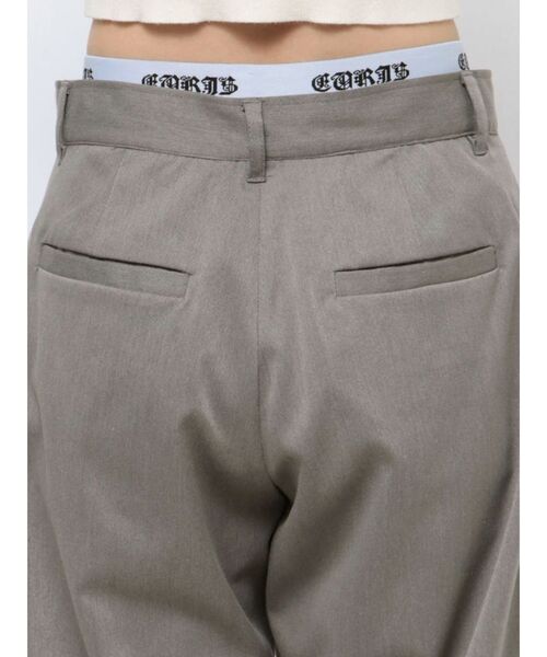 EVRIS(エヴリス)の「ロゴラインタックワイドパンツ【セットアップ着用可能】(その他パンツ・レディース・ブラック/グレー・MEDIUM/SMALL)」の11枚目の写真